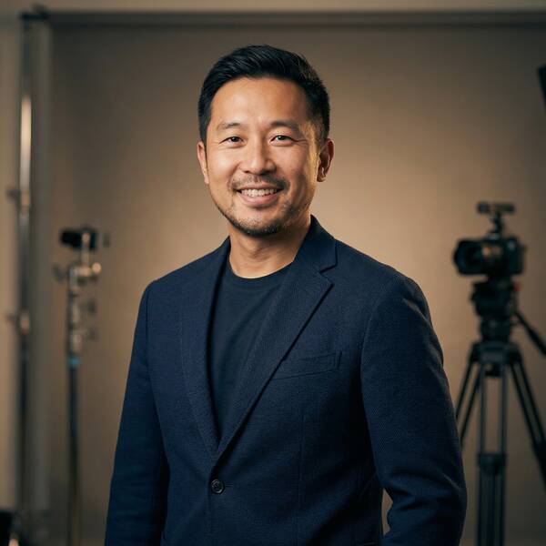 四虎影院导演顾问